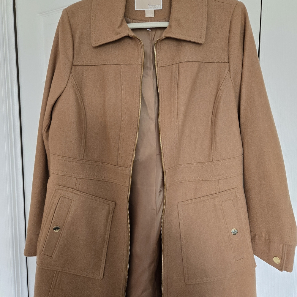 Women's Tan Coat
